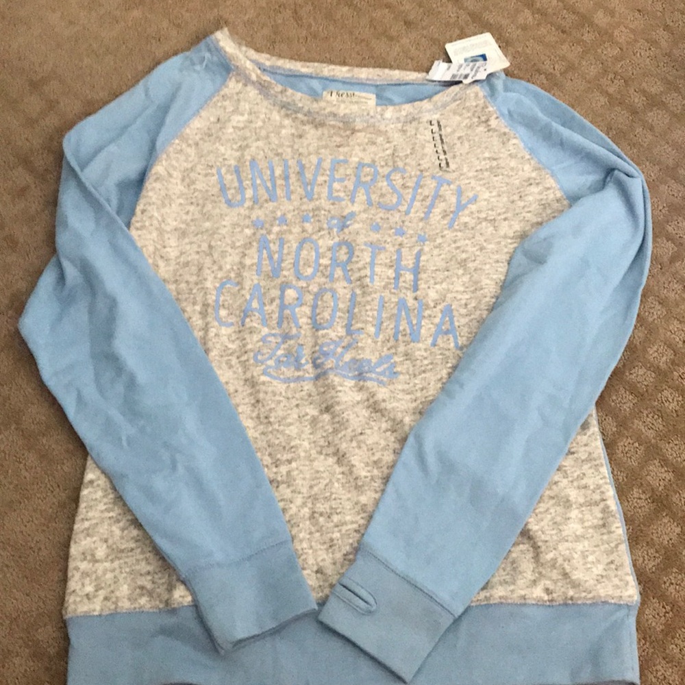 UNC Tar Heels Hoodie (BRAND NEW)